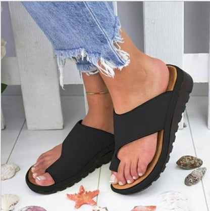 Bequeme Plateausandalen für Frauen