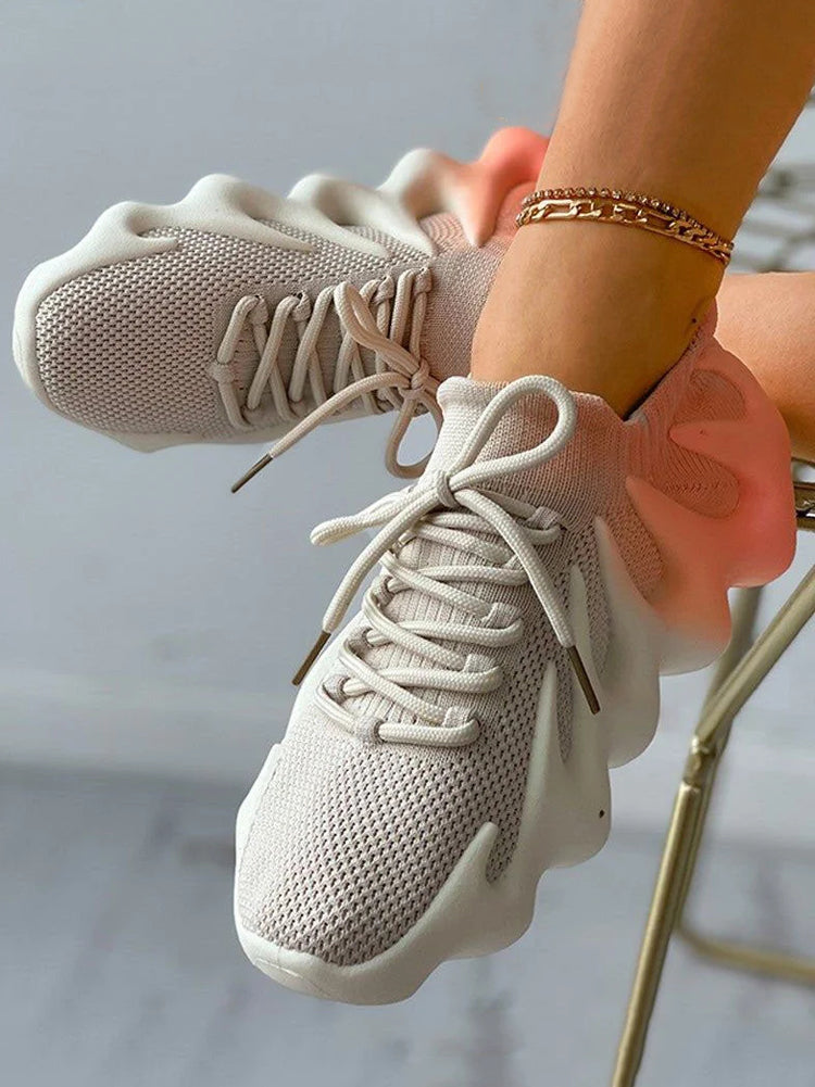 Stylische und luftige Sneakers