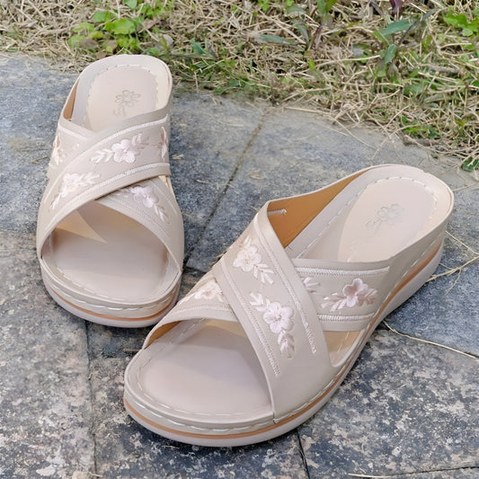 Unterstützende orthopädische Sandalen