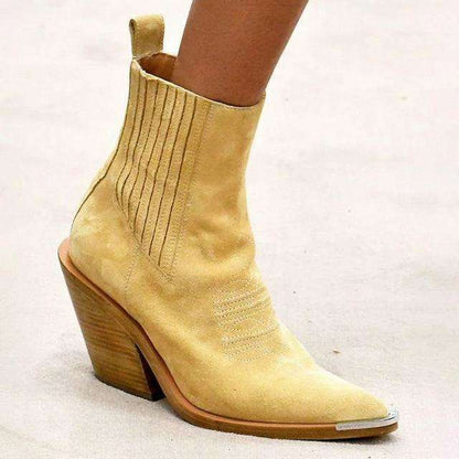 Bequeme und langlebige orthopädische Stiefel