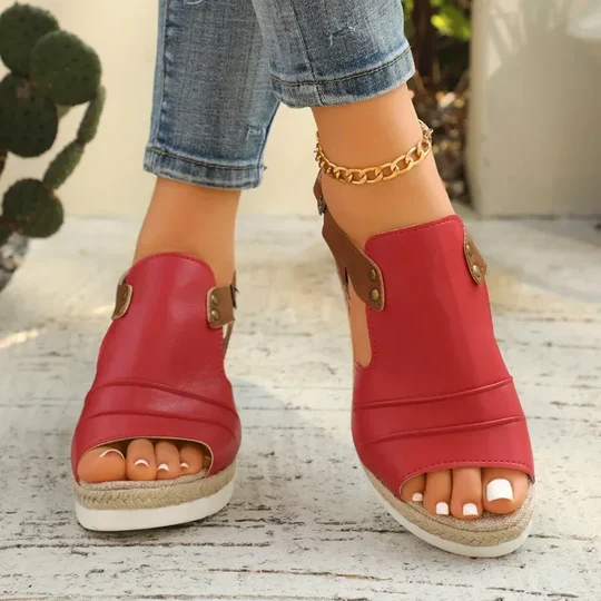 Sommer Sandalen mit dicken Sohlen für Frauen