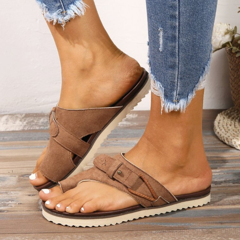 Bequeme und luftige Sandalen