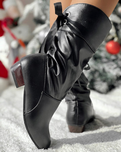 Moderne und unterstützende orthopädische Stiefel