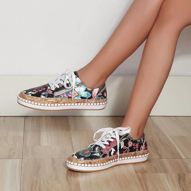 Bequeme florale Turnschuhe