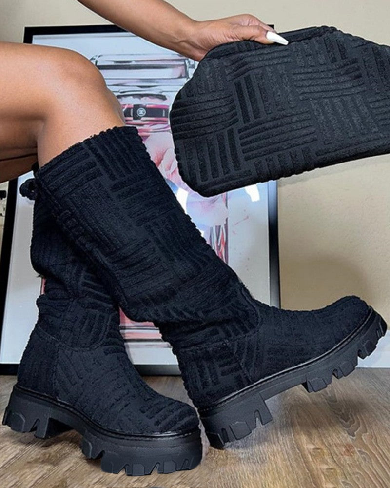 Stylische und stützende orthopädische Stiefel