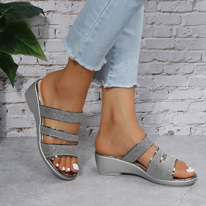 Bequeme und trendige Sandalen