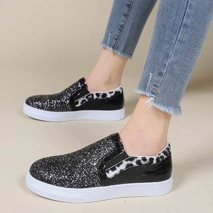 Flache Loafers mit Glitzerpailletten