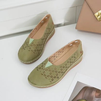 Elegante Slipper mit hohlem Muster