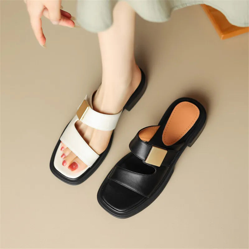 Bequeme und atmungsaktive Sandalen