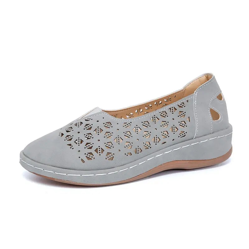 Elegante Slipper mit hohlem Muster