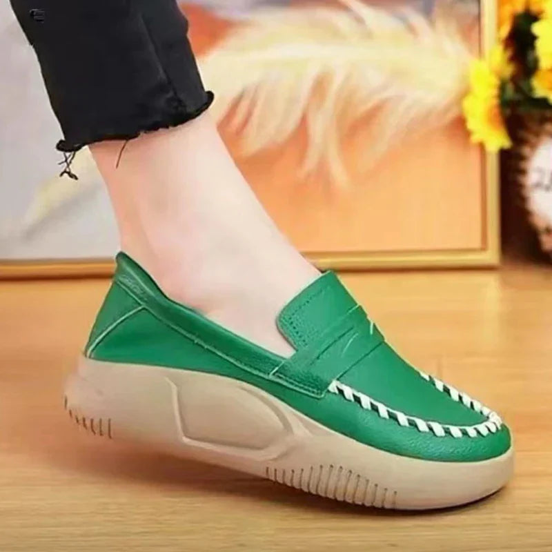 Klassische orthopädische Lederslipper