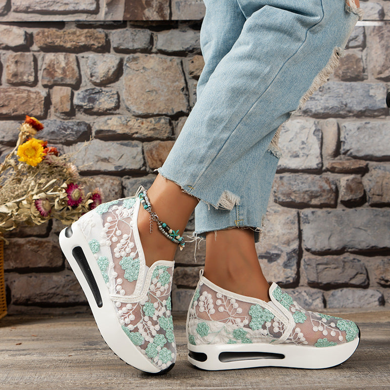 Frauen Blumenstickerei Plattform Turnschuhe