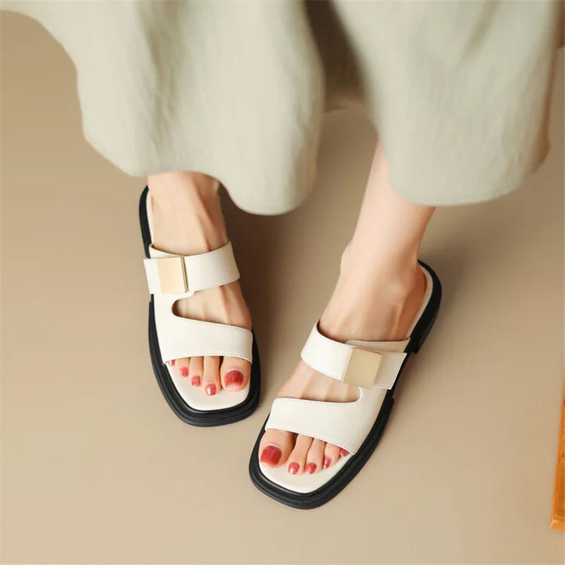 Bequeme und atmungsaktive Sandalen