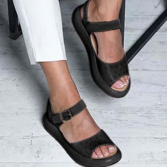 Orthopädische flache Sandalen mit Peep Toe