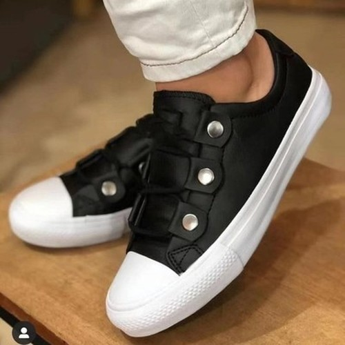 Trendige Leder-Sneakers