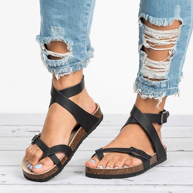 Flache Sandalen aus Leder